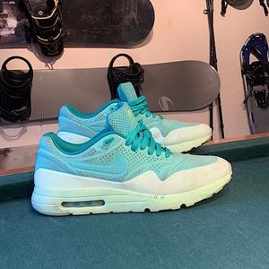 Airmax 90s ultra moire green